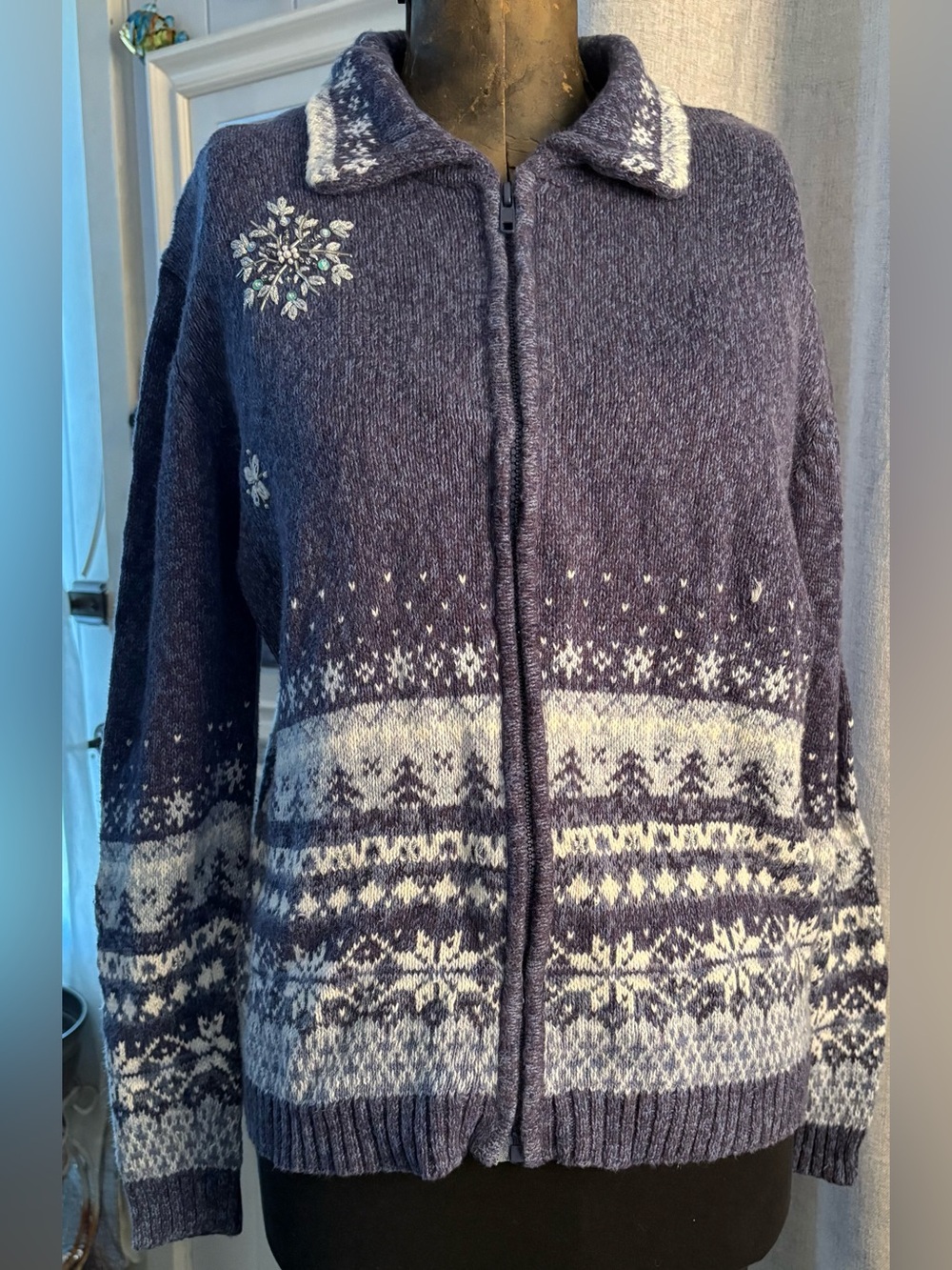 Vintage 2004 Tiara International Fair Isle Snowflake Christmas Cardigan S